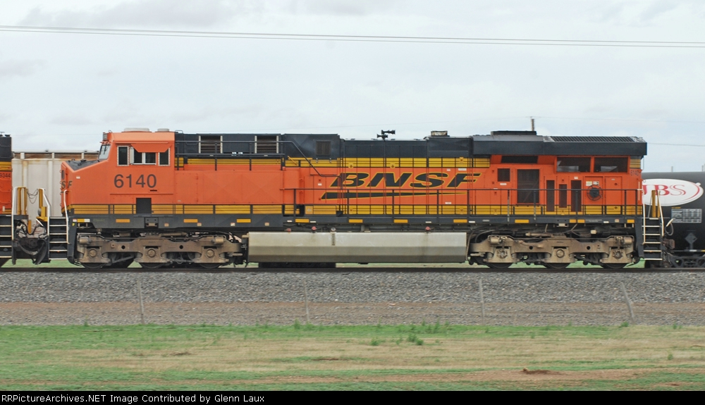 BNSF 6140